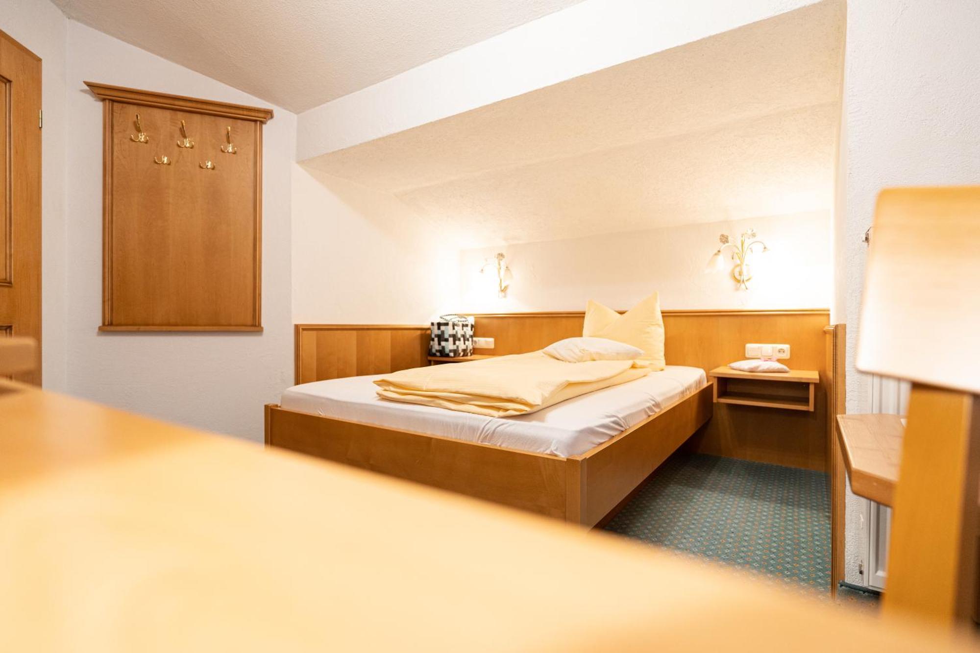 Haller's Posthotel 3*